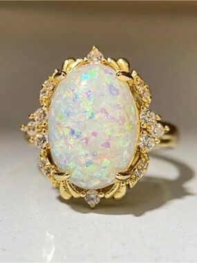 Vintage Style Oval Ring.